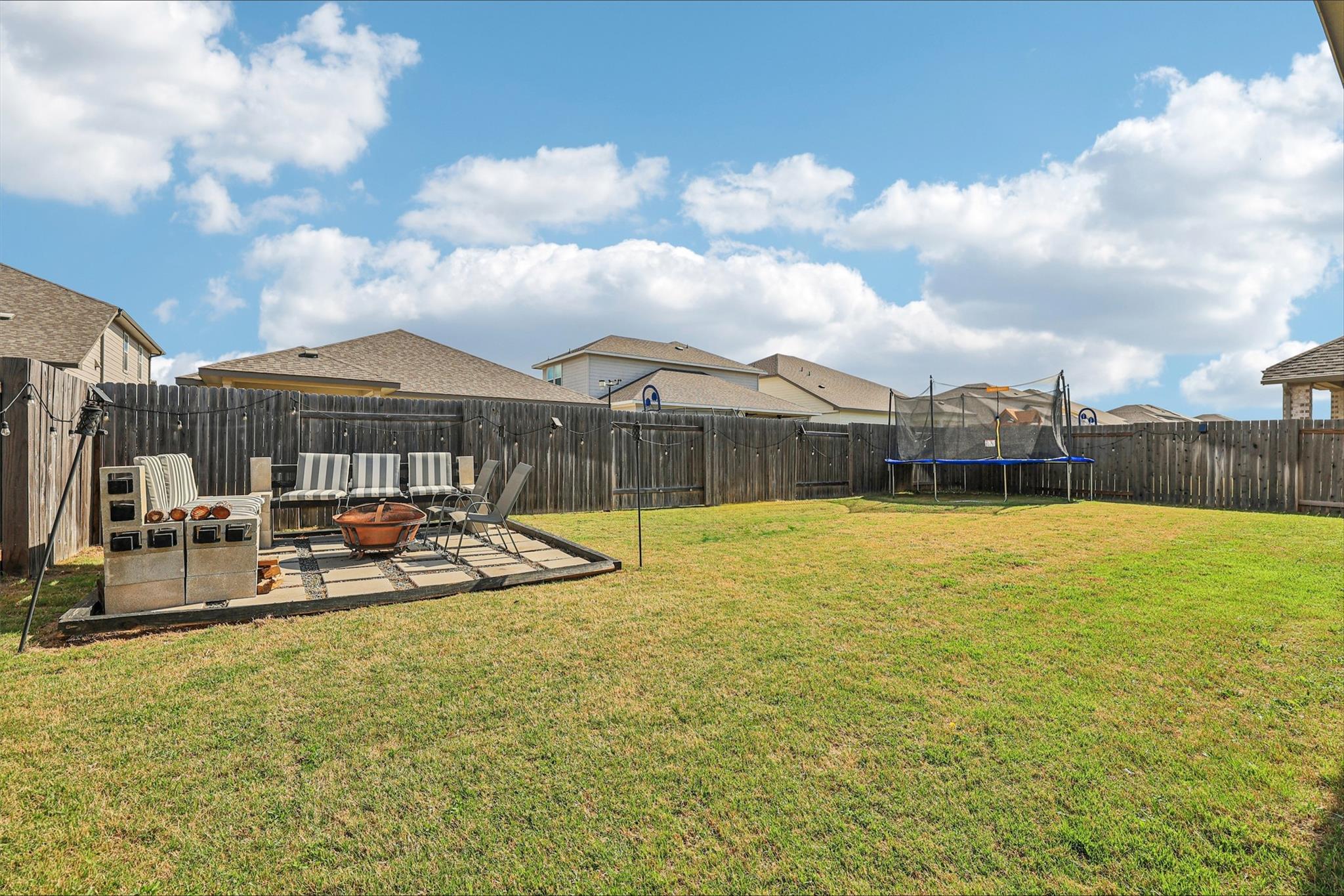 14521 Kira Lane Manor TX 78653