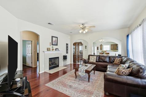 13313 Marie Lane Manor TX 78653