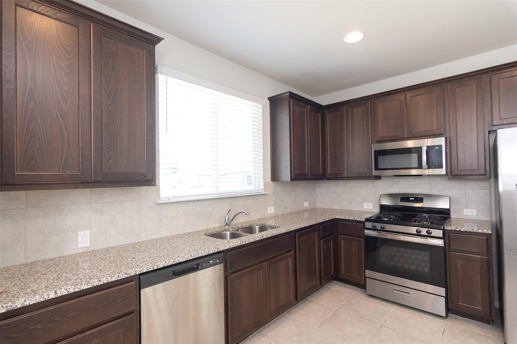 350 Fabion Street Kyle TX 78640