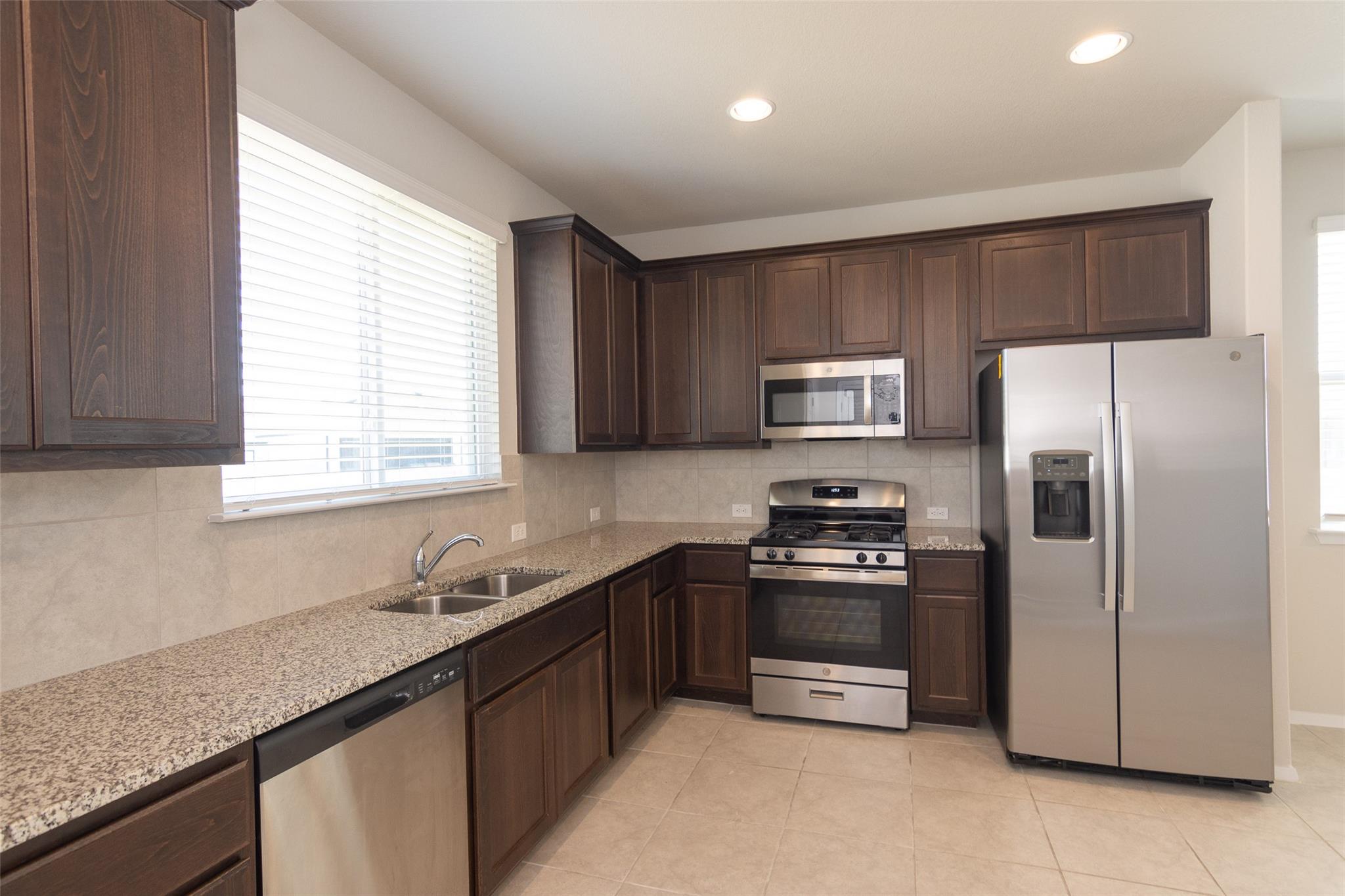 350 Fabion Street Kyle TX 78640