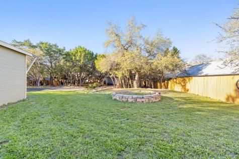 2706 Tradewind Drive Spicewood TX 78669