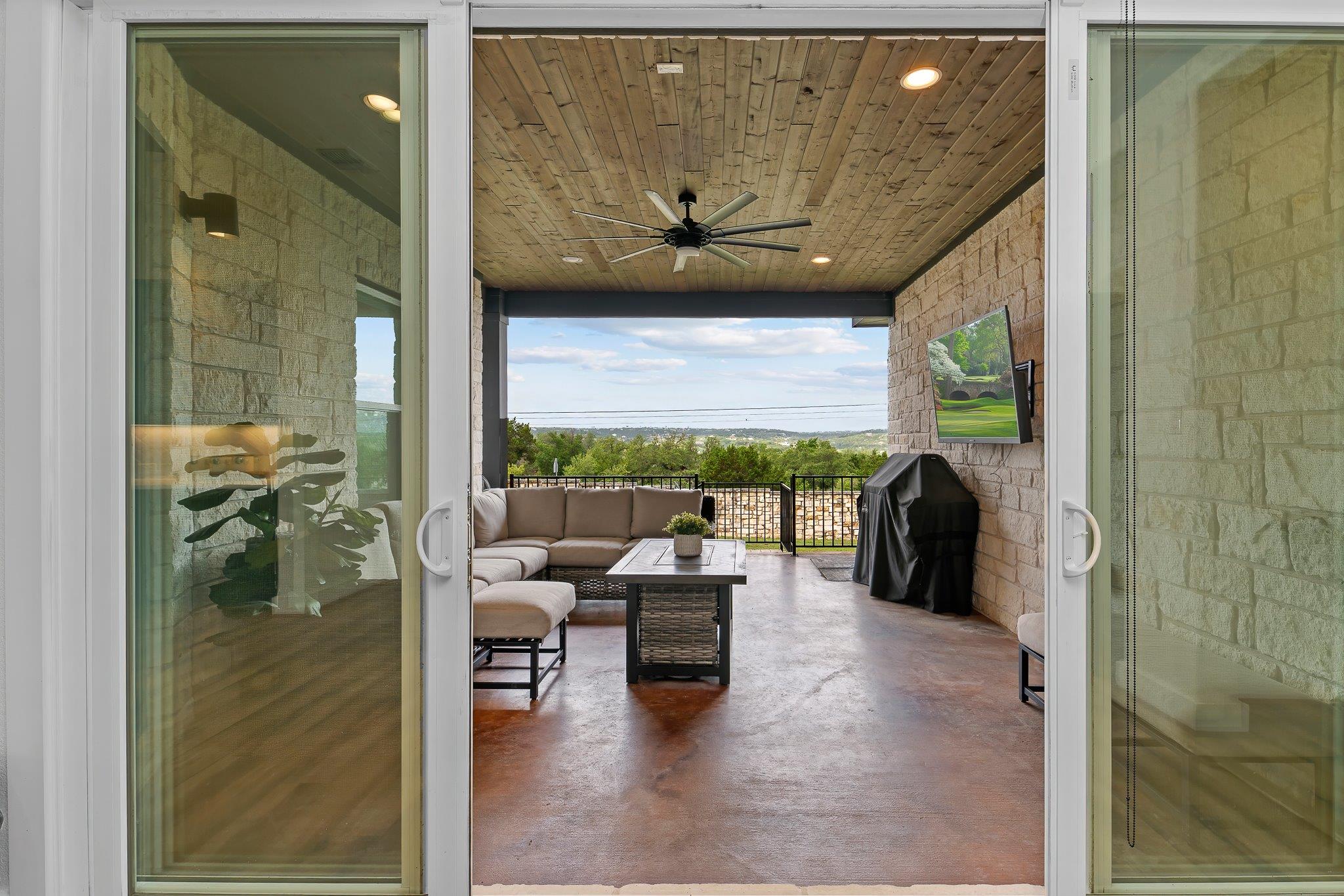 608 Tomichi Trail Lakeway TX 78738