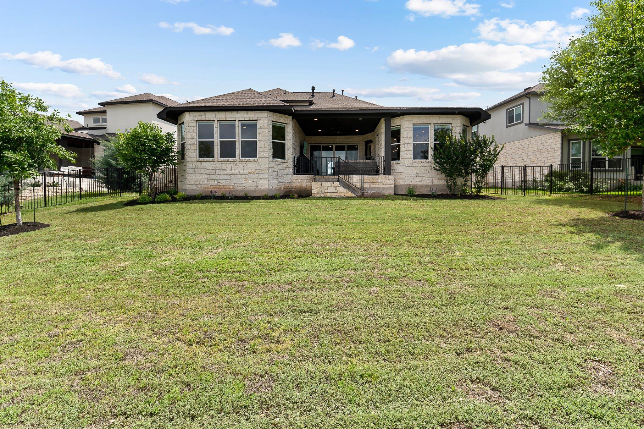 608 Tomichi Trail Lakeway TX 78738