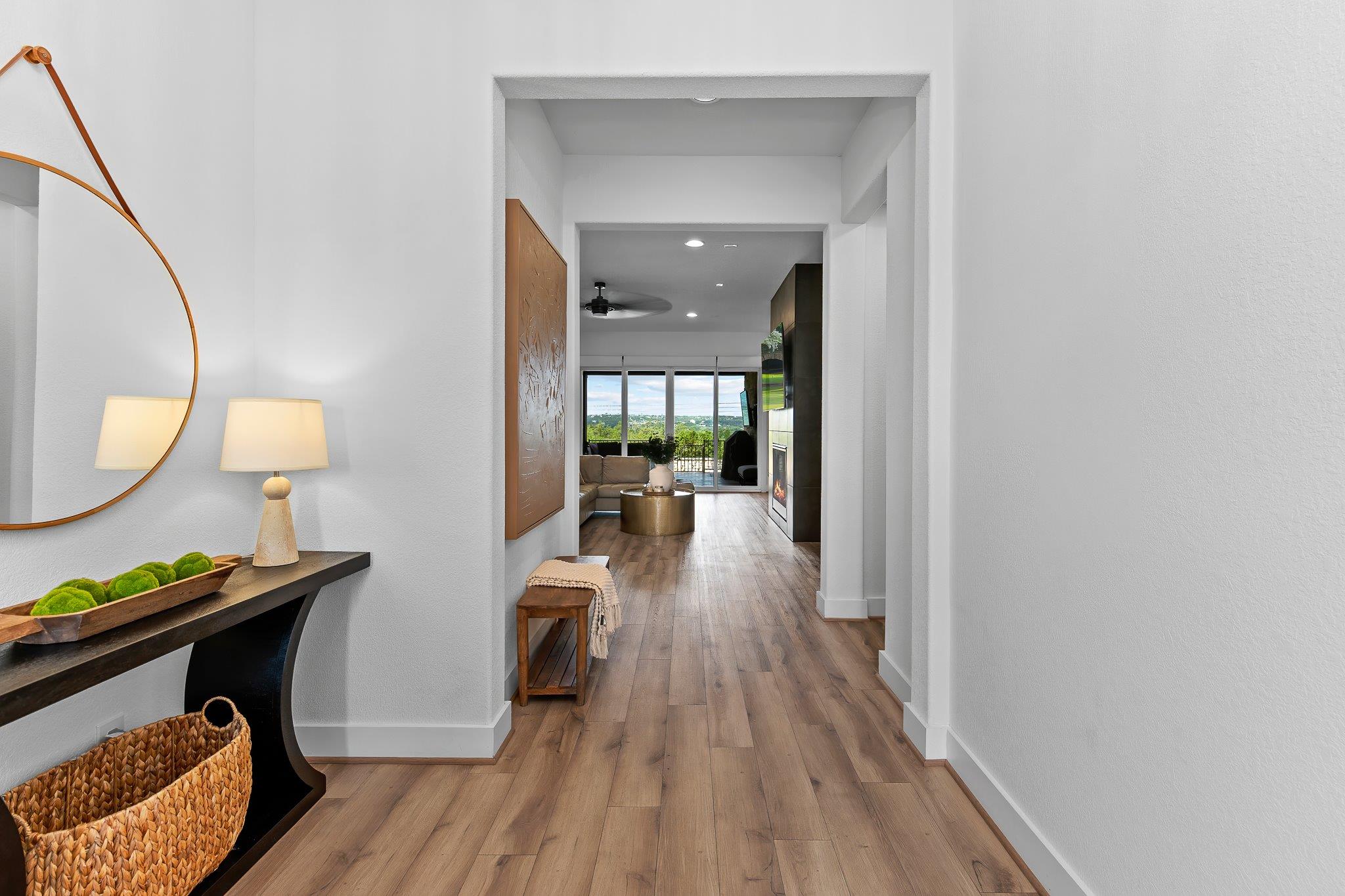 608 Tomichi Trail Lakeway TX 78738