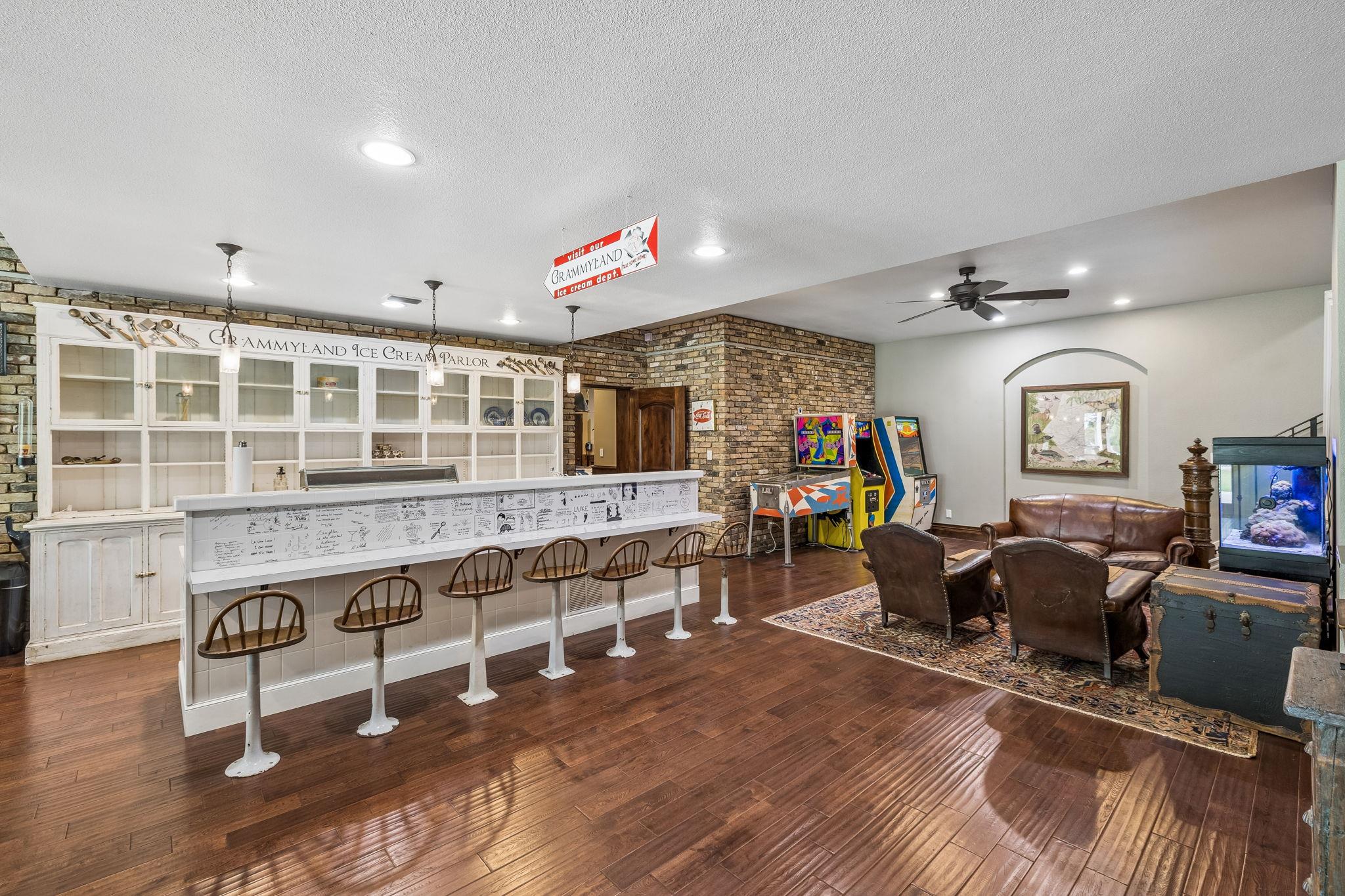 999 Schwarzlose Road New Braunfels TX 78130