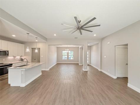 381 Monarch Canyon Lake TX 78133
