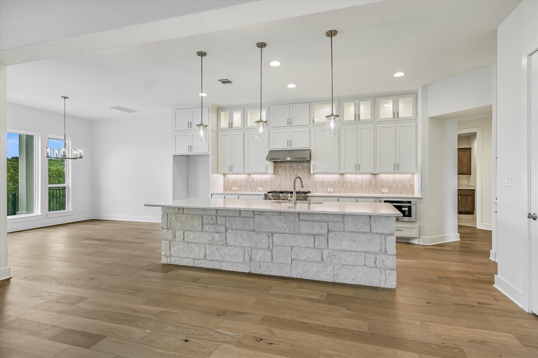 520 Wonderstruck Liberty Hill TX 78642