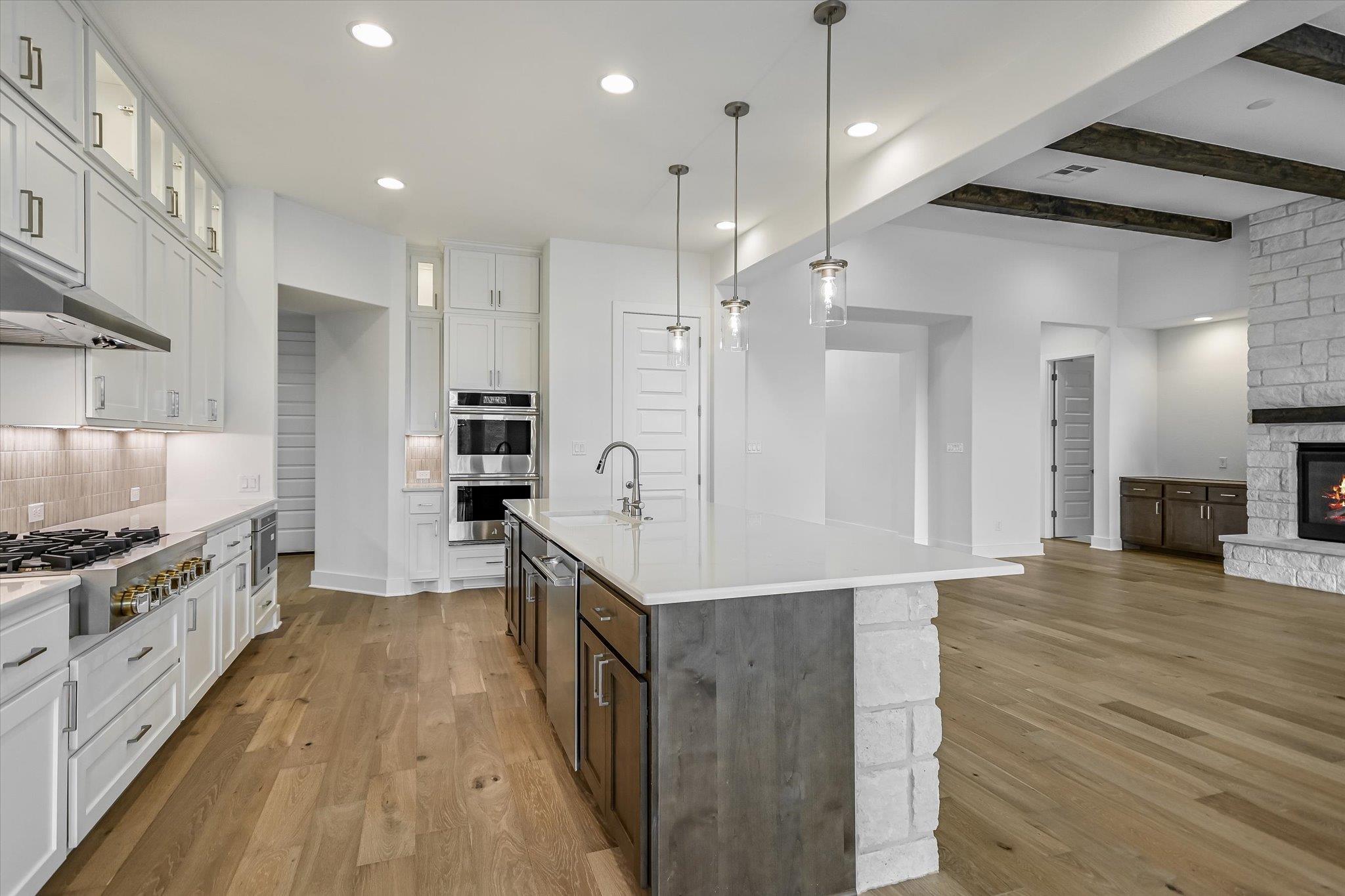 520 Wonderstruck Liberty Hill TX 78642
