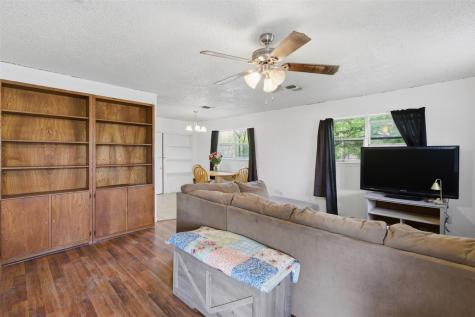 612 Lilac Way Kyle TX 78640
