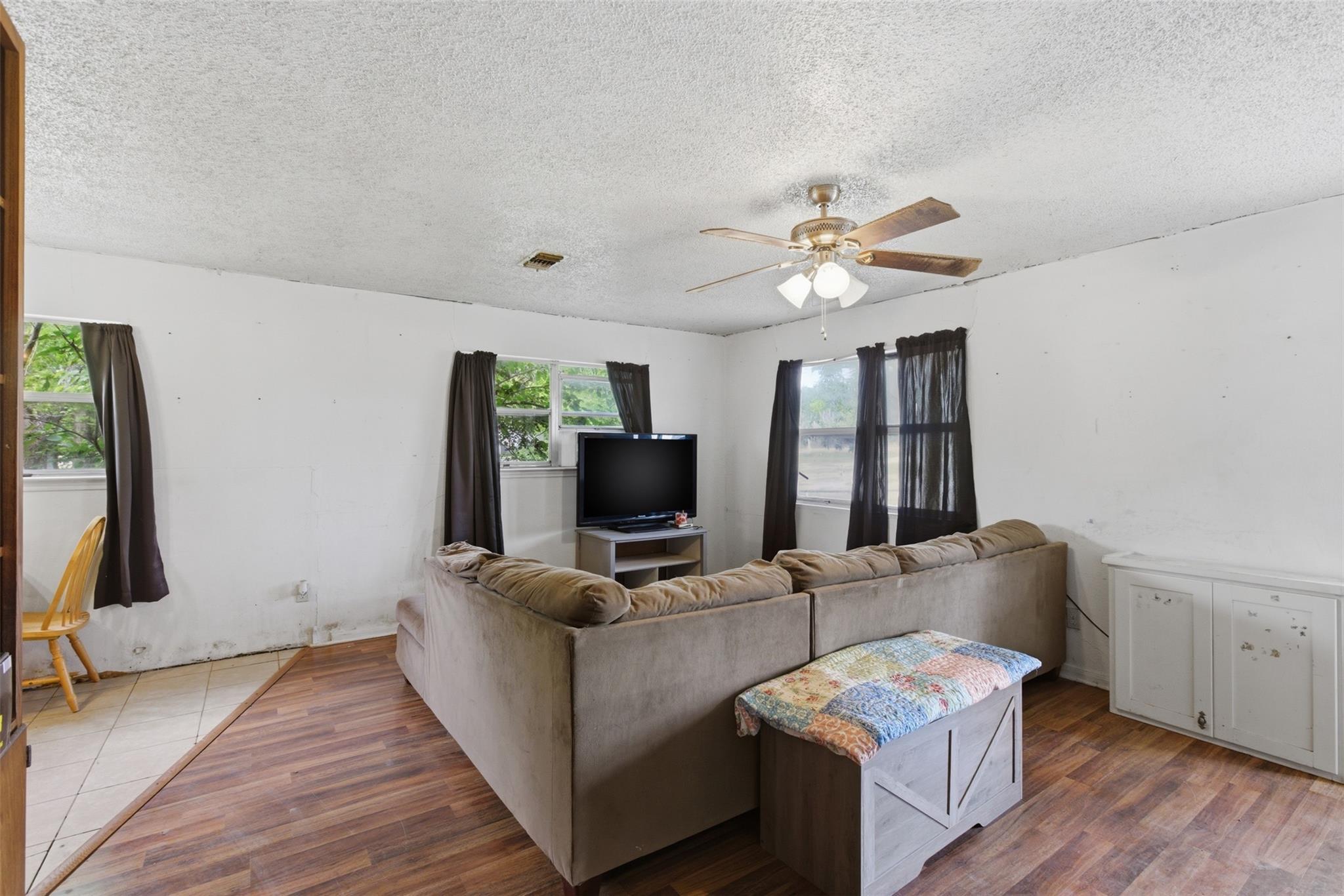612 Lilac Way Kyle TX 78640