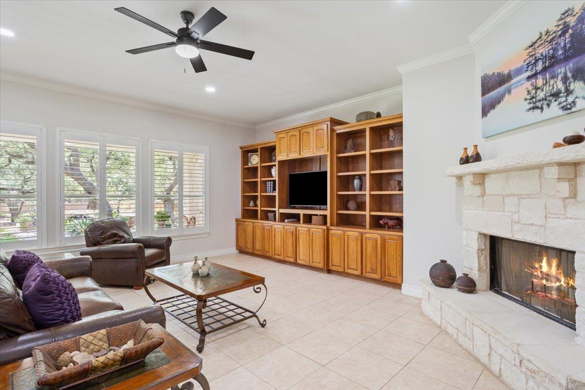 521 Buena Vista Drive Georgetown TX 78633
