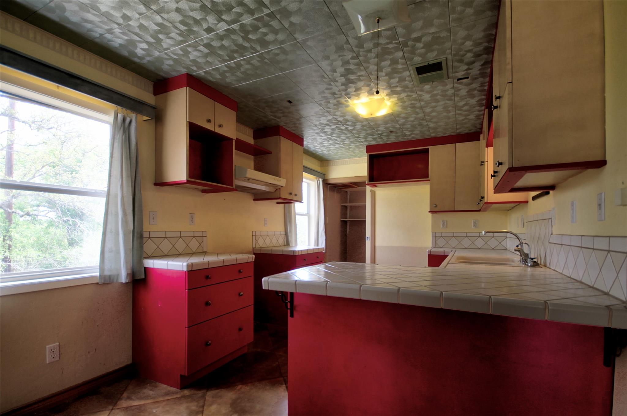 10431 29 Highway Burnet TX 78611