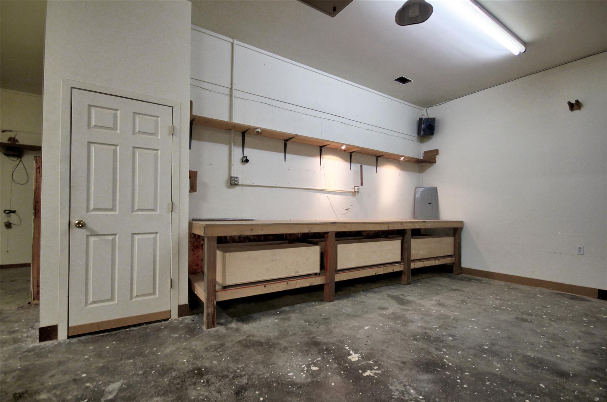 10431 29 Highway Burnet TX 78611