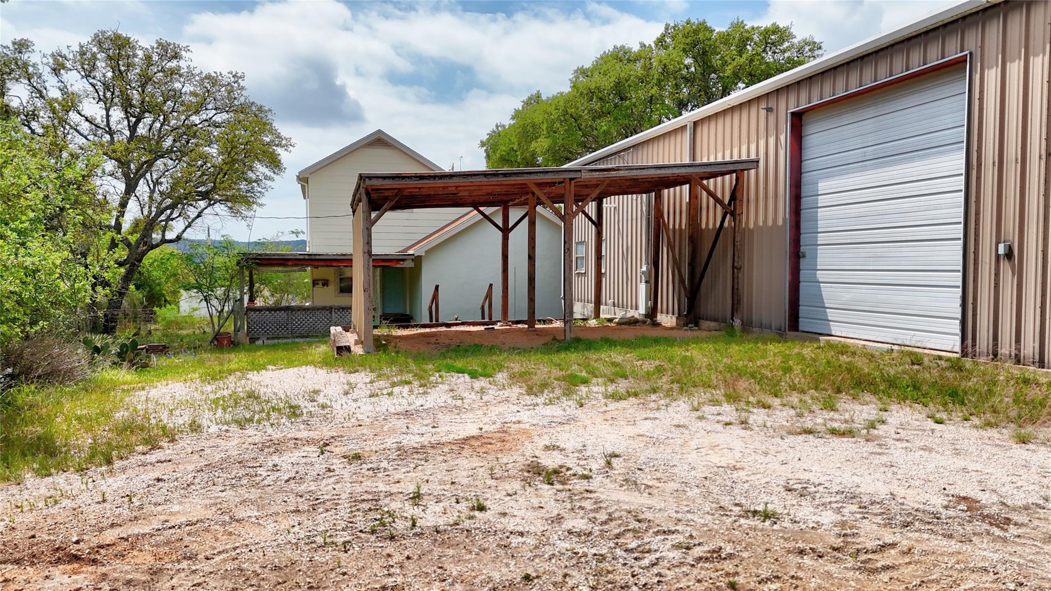 10431 29 Highway Burnet TX 78611