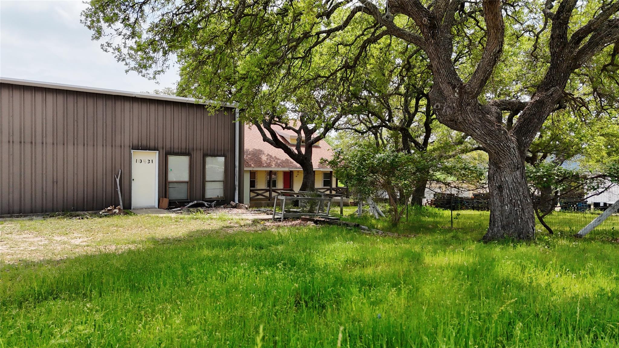 10431 29 Highway Burnet TX 78611