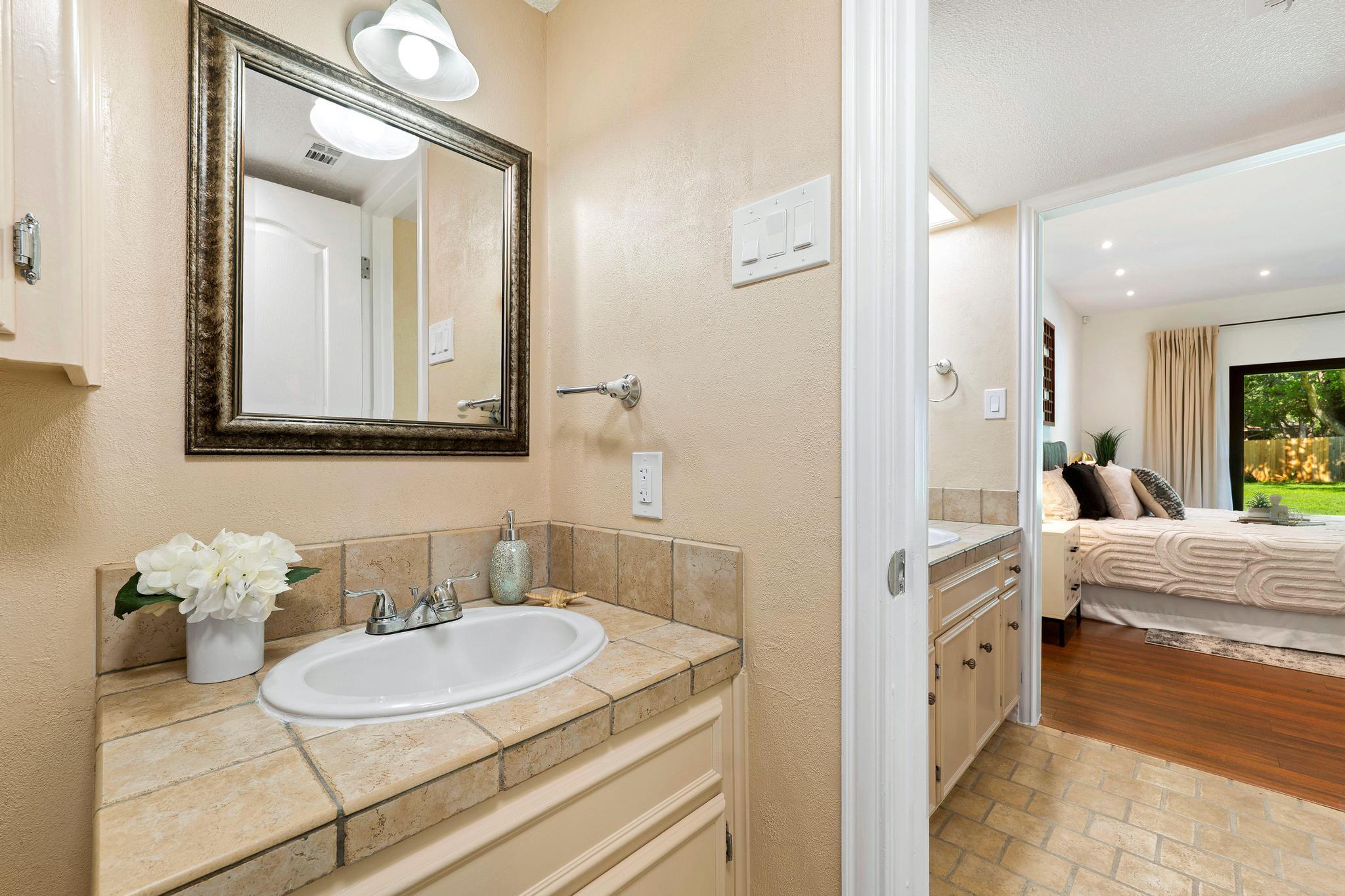 9105 Balcones Club Drive Austin TX 78750