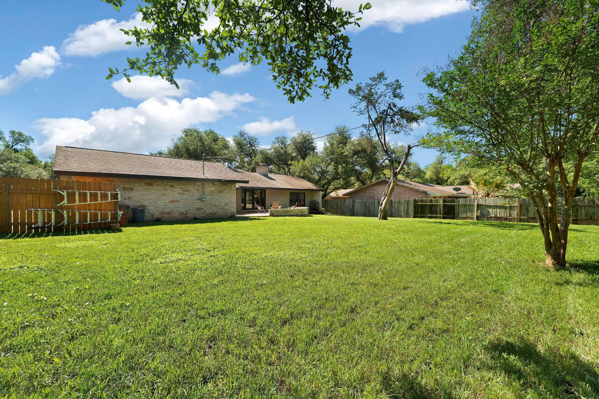 9105 Balcones Club Drive Austin TX 78750