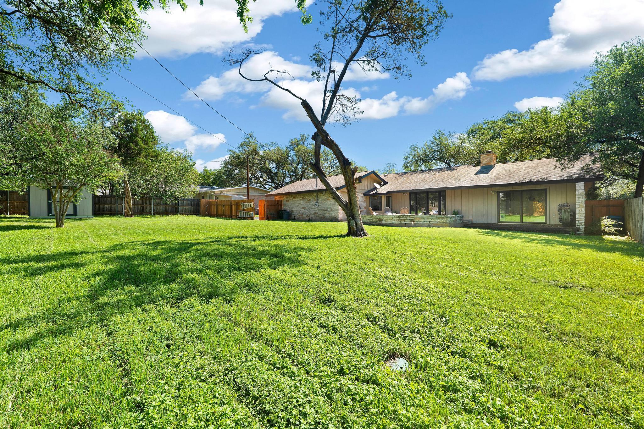 9105 Balcones Club Drive Austin TX 78750