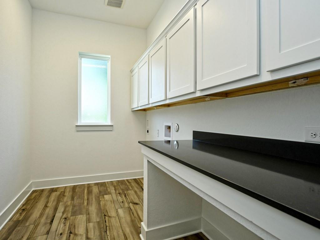 402 Zennia Street Austin TX 78751