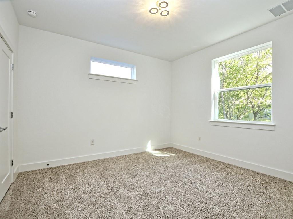 402 Zennia Street Austin TX 78751