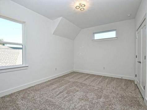 402 Zennia Street Austin TX 78751