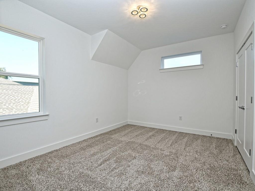 402 Zennia Street Austin TX 78751