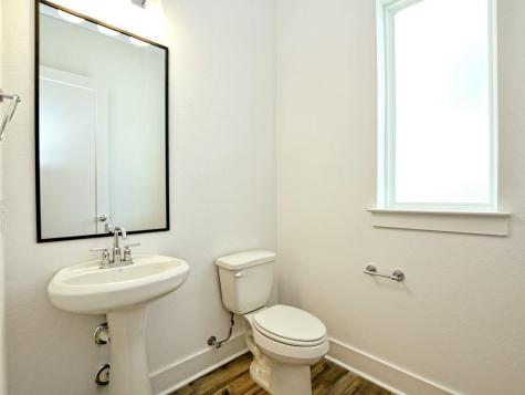 402 Zennia Street Austin TX 78751