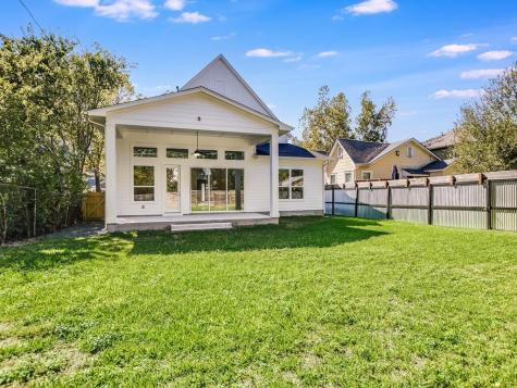 402 Zennia Street Austin TX 78751