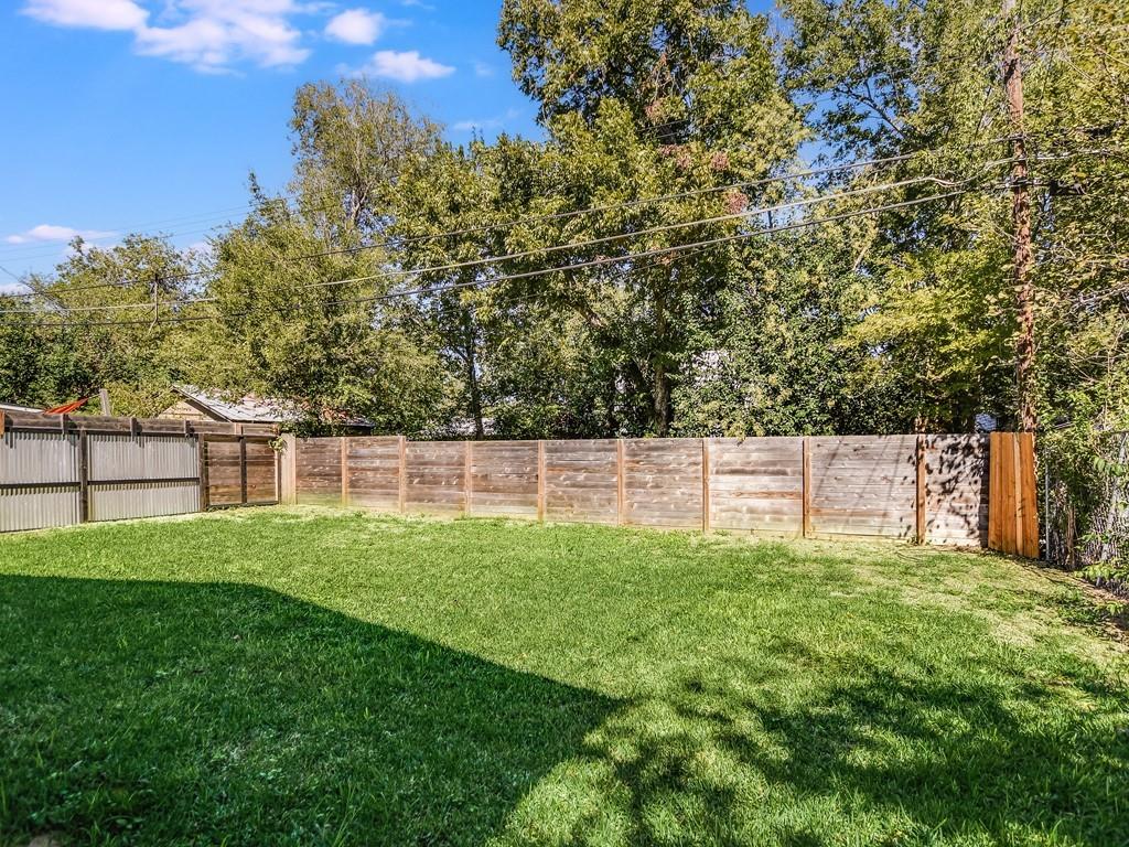 402 Zennia Street Austin TX 78751