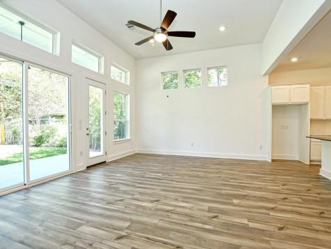 402 Zennia Street Austin TX 78751