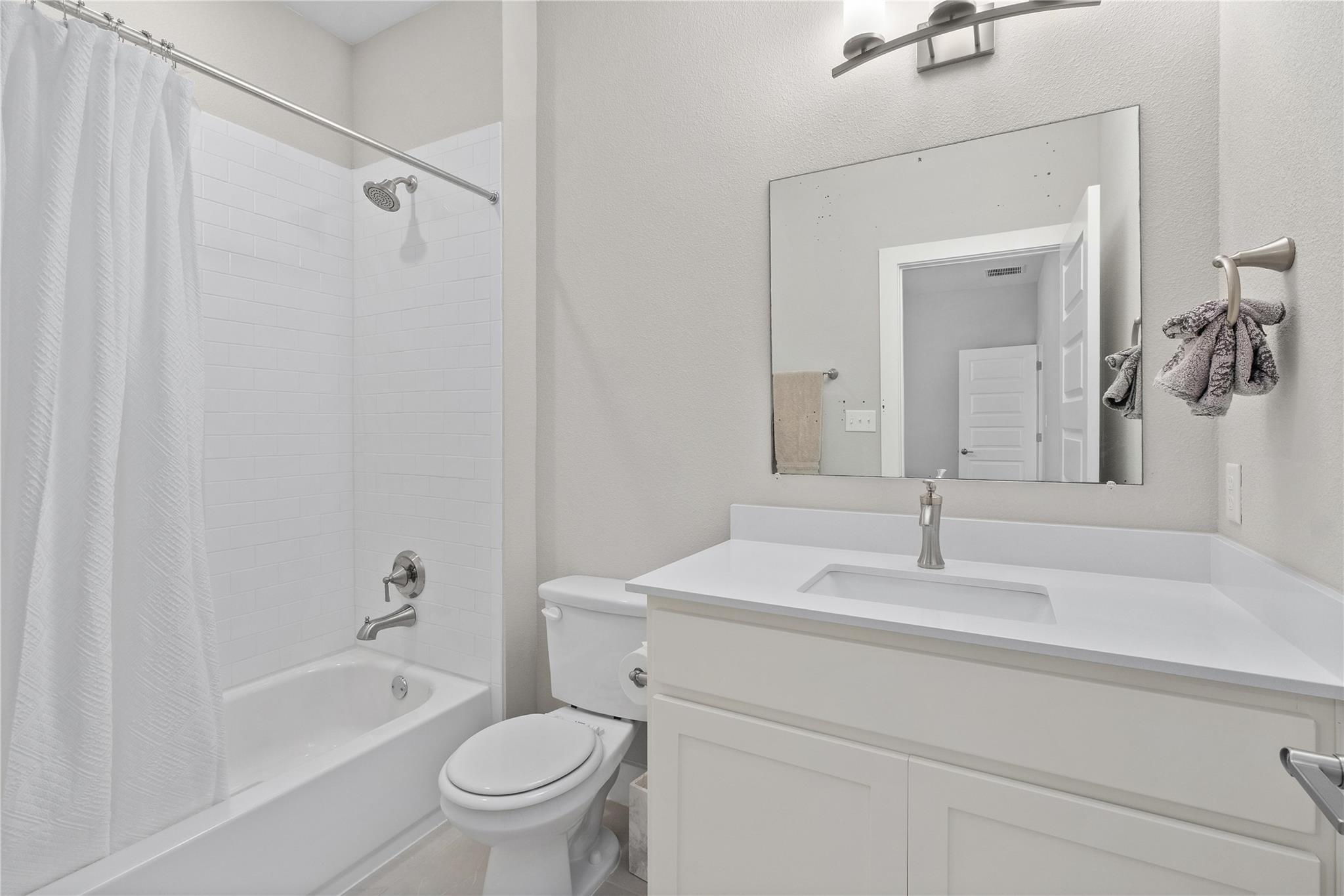 216 Ancient Oak Way San Marcos TX 78666