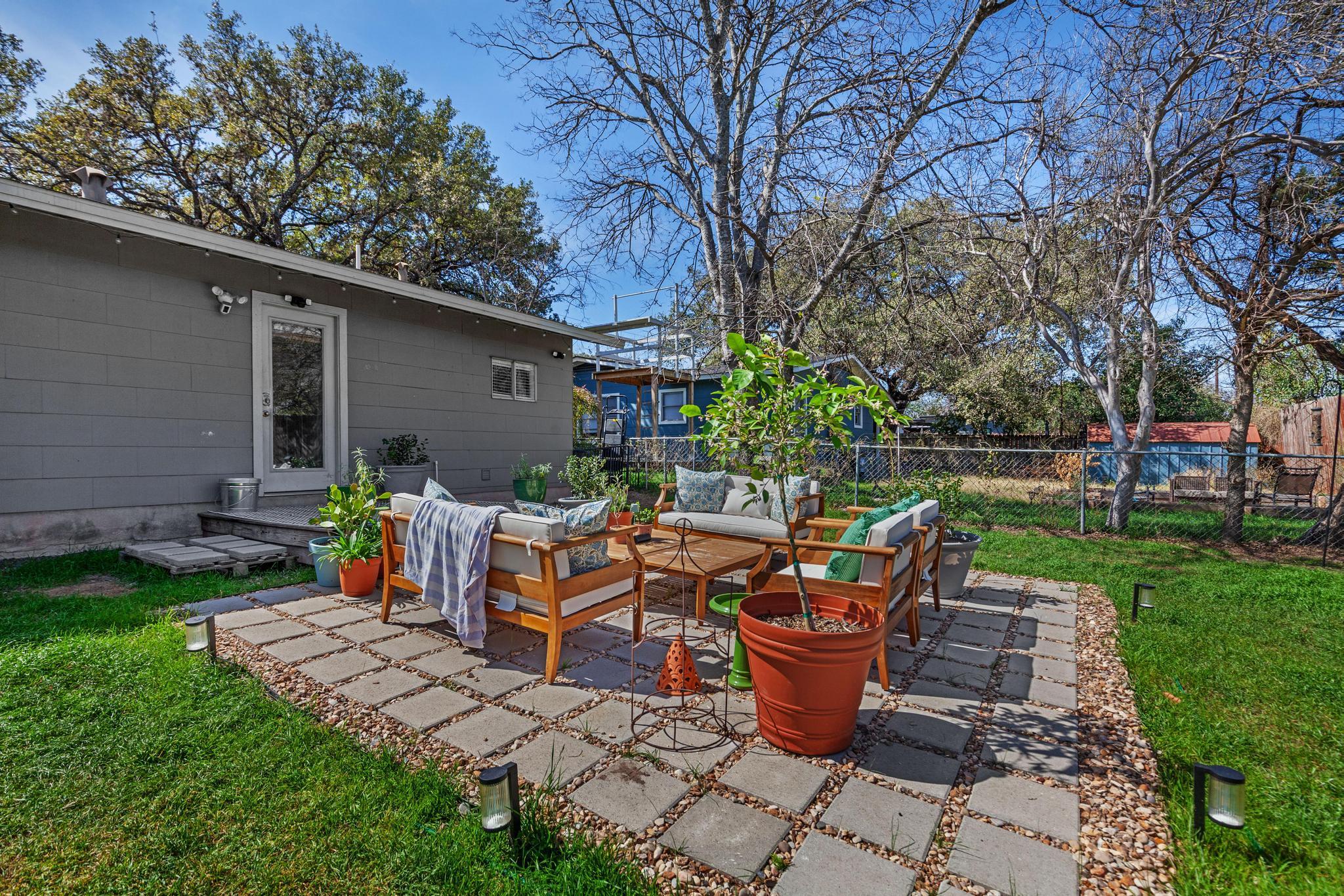 1110 W Oltorf Street Austin TX 78704