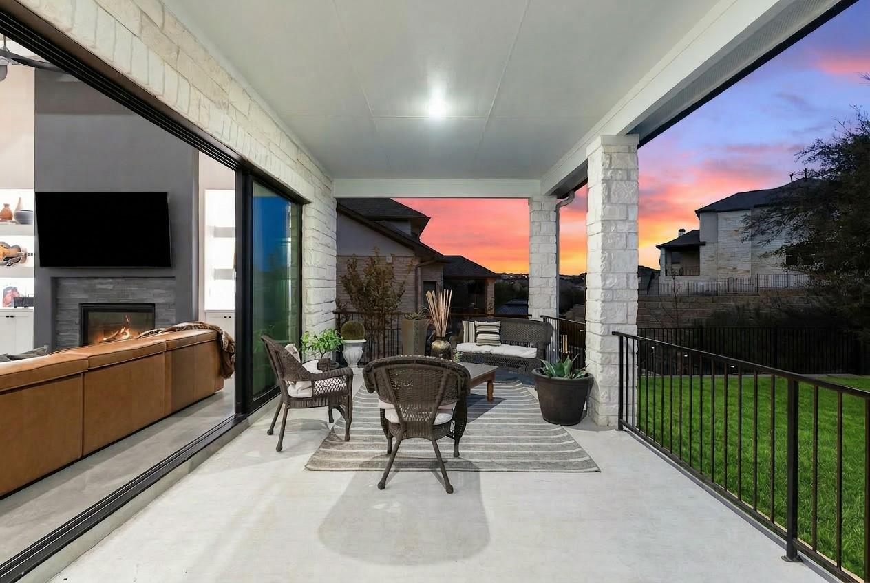 617 Rawson Bend Lakeway TX 78738