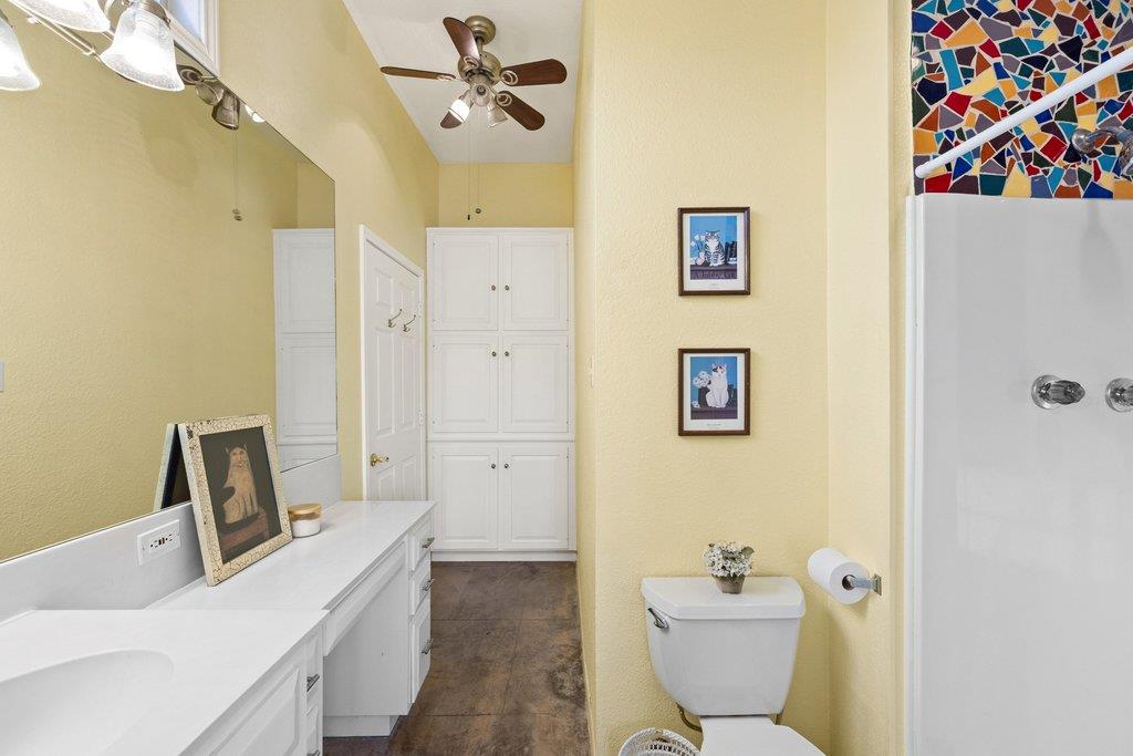 911 Oak Meadow Drive Dripping Springs TX 78620