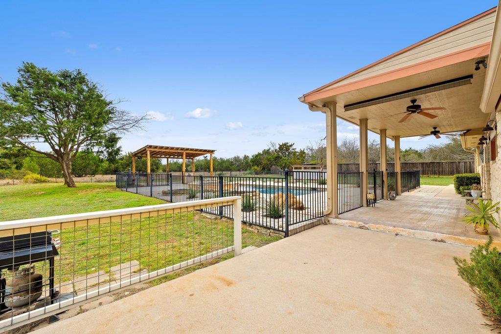911 Oak Meadow Drive Dripping Springs TX 78620