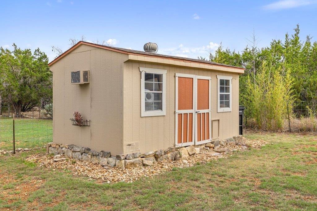 911 Oak Meadow Drive Dripping Springs TX 78620