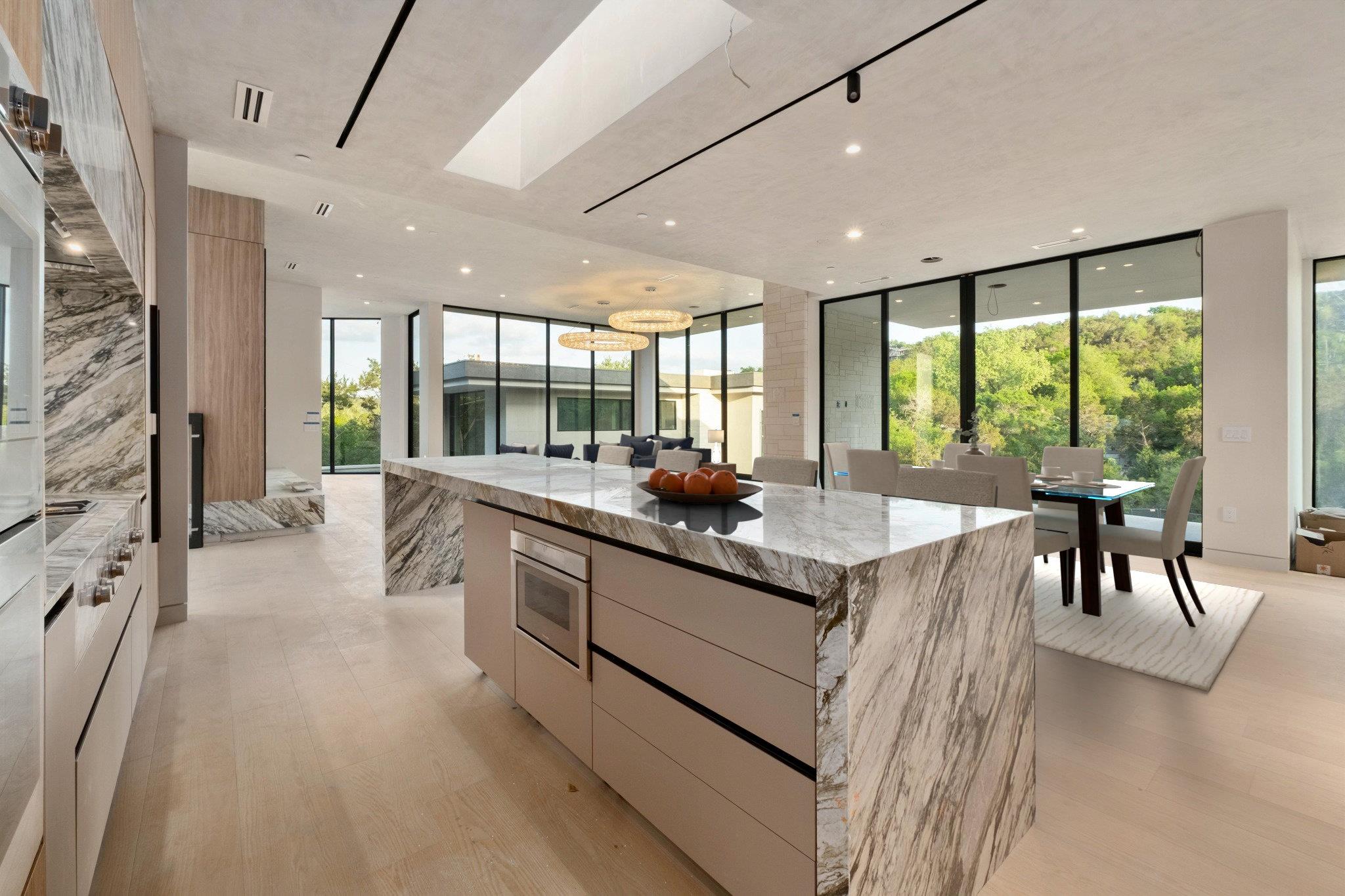 716 Laurel Valley Road West Lake Hills TX 78746