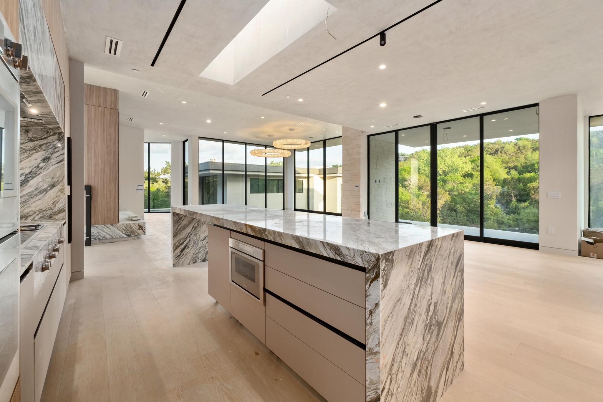 716 Laurel Valley Road West Lake Hills TX 78746