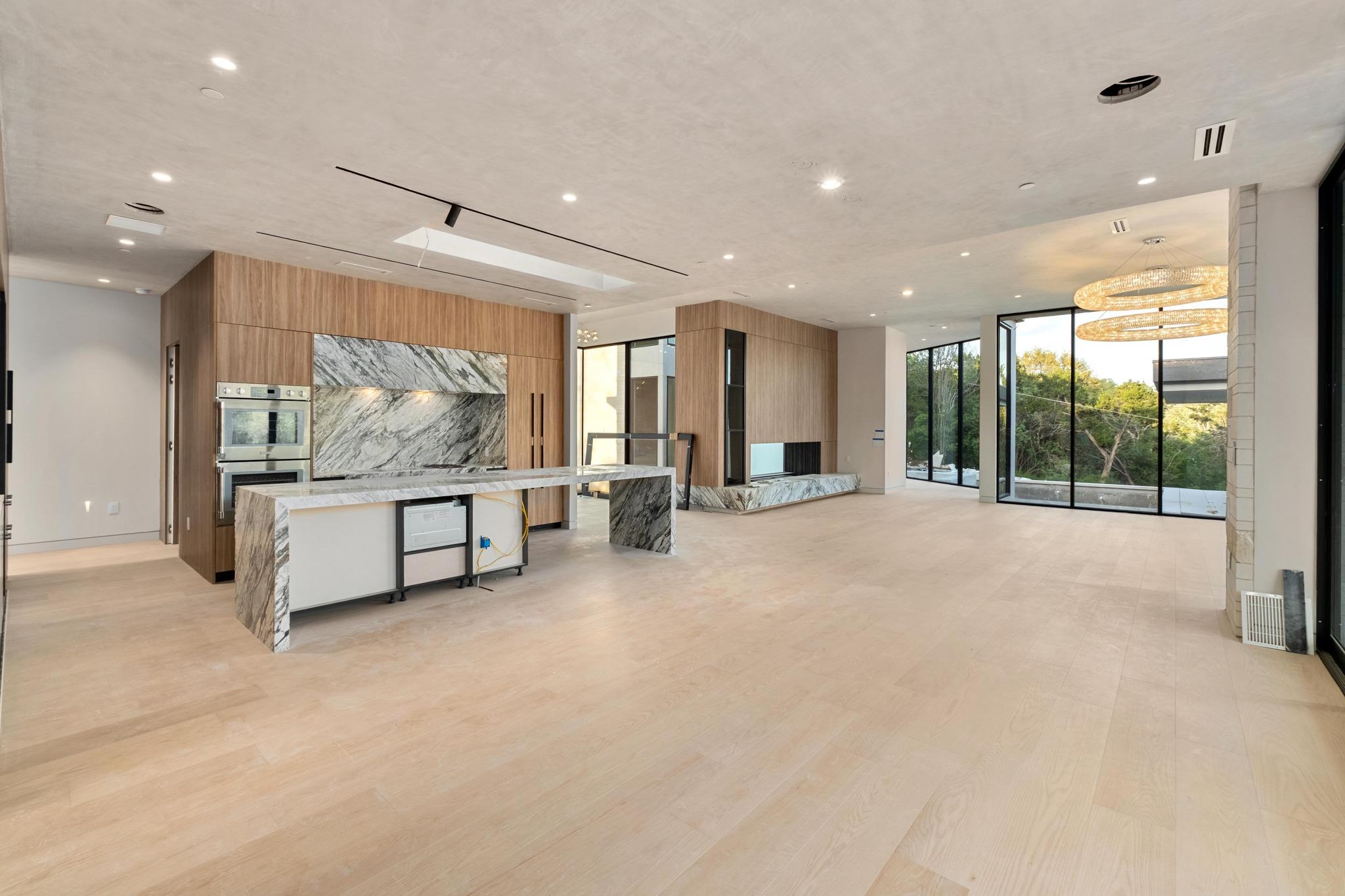716 Laurel Valley Road West Lake Hills TX 78746