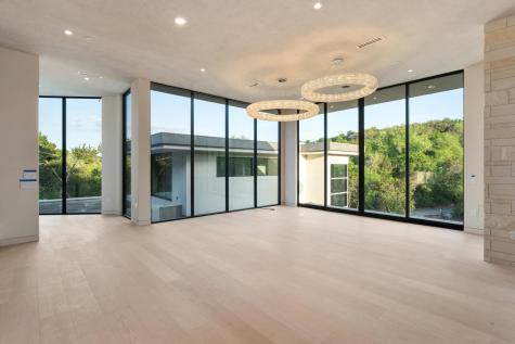 716 Laurel Valley Road West Lake Hills TX 78746