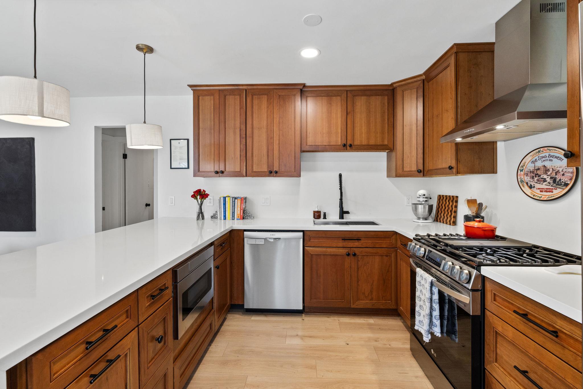 6502 Aldford Circle Austin TX 78745