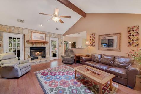 106 Freedom Drive Wimberley TX 78676