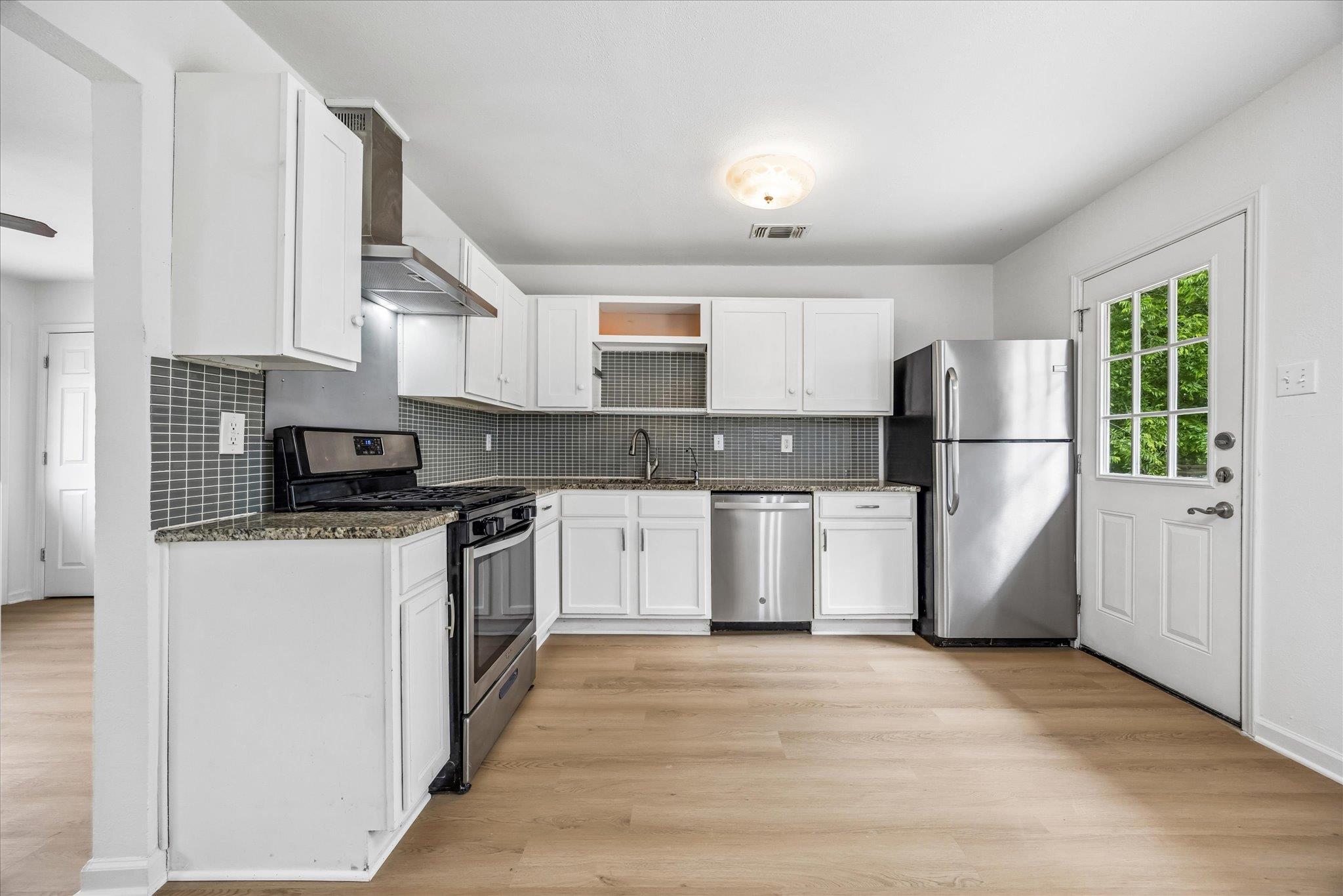 4713 Little Hill Circle Austin TX 78725