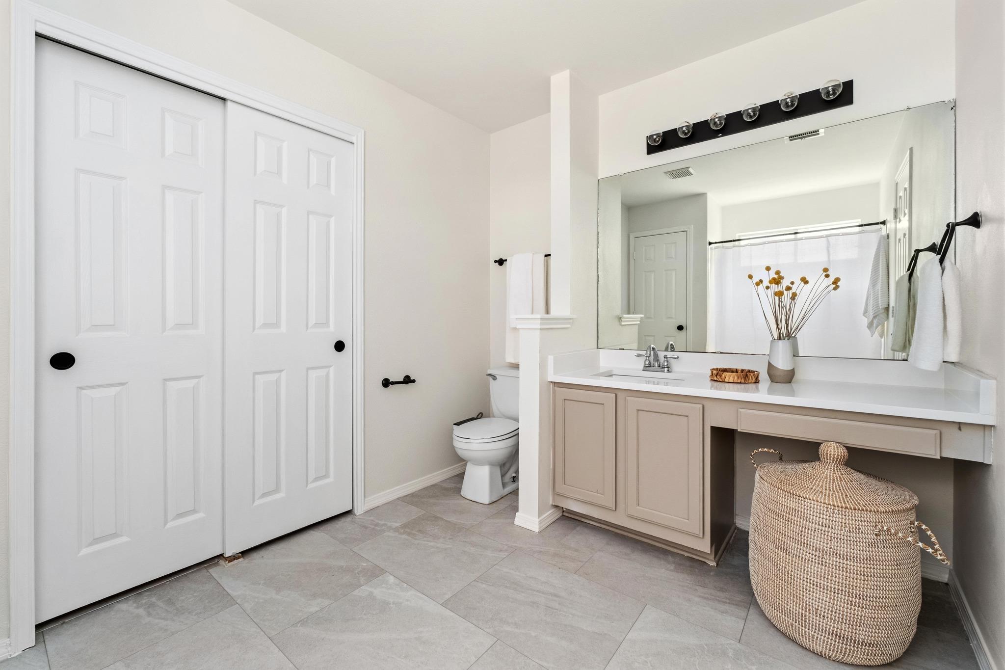 11207 Canterbury Tales Lane Austin TX 78748