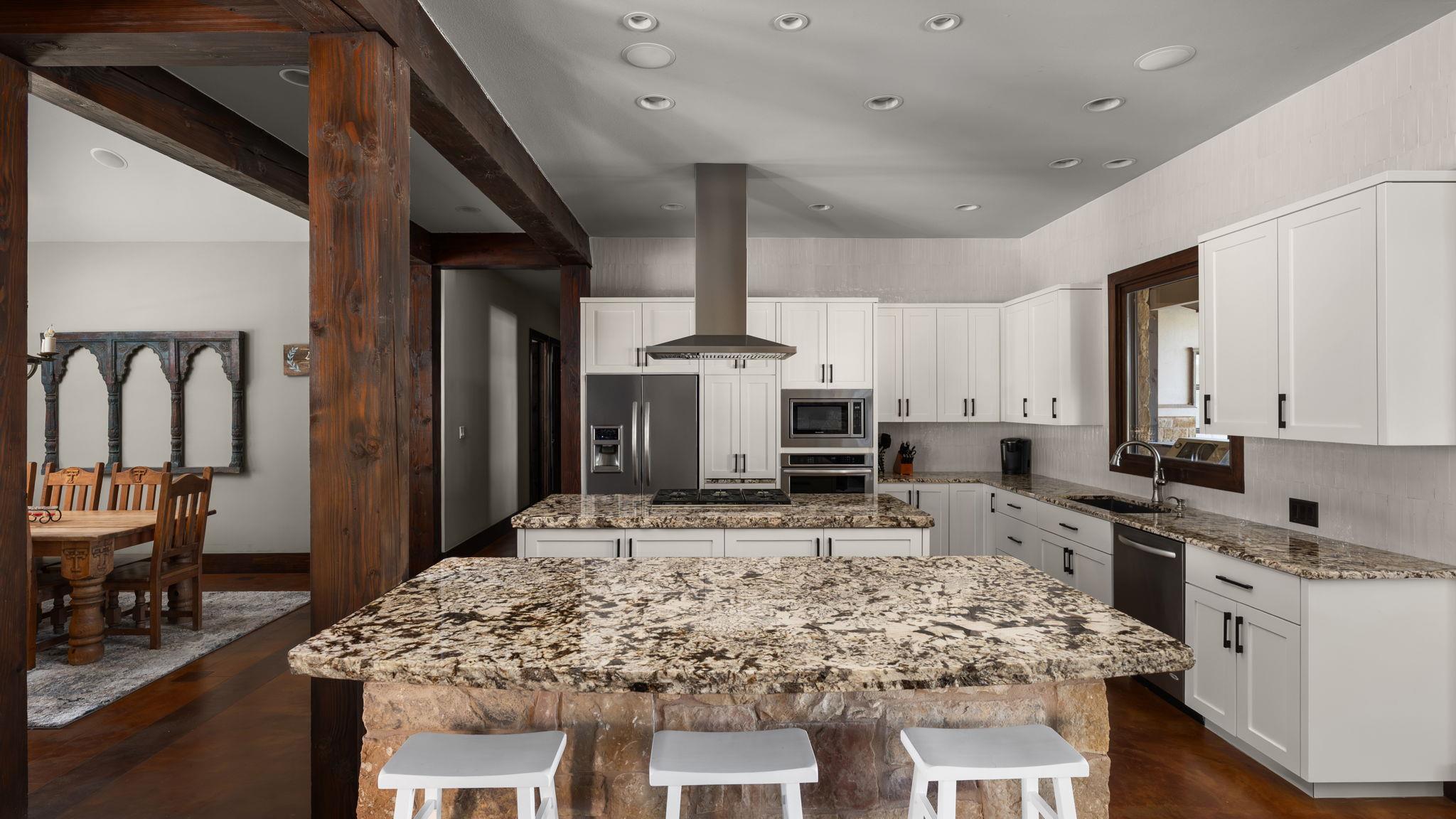 265 Mckellar Road Dripping Springs TX 78620