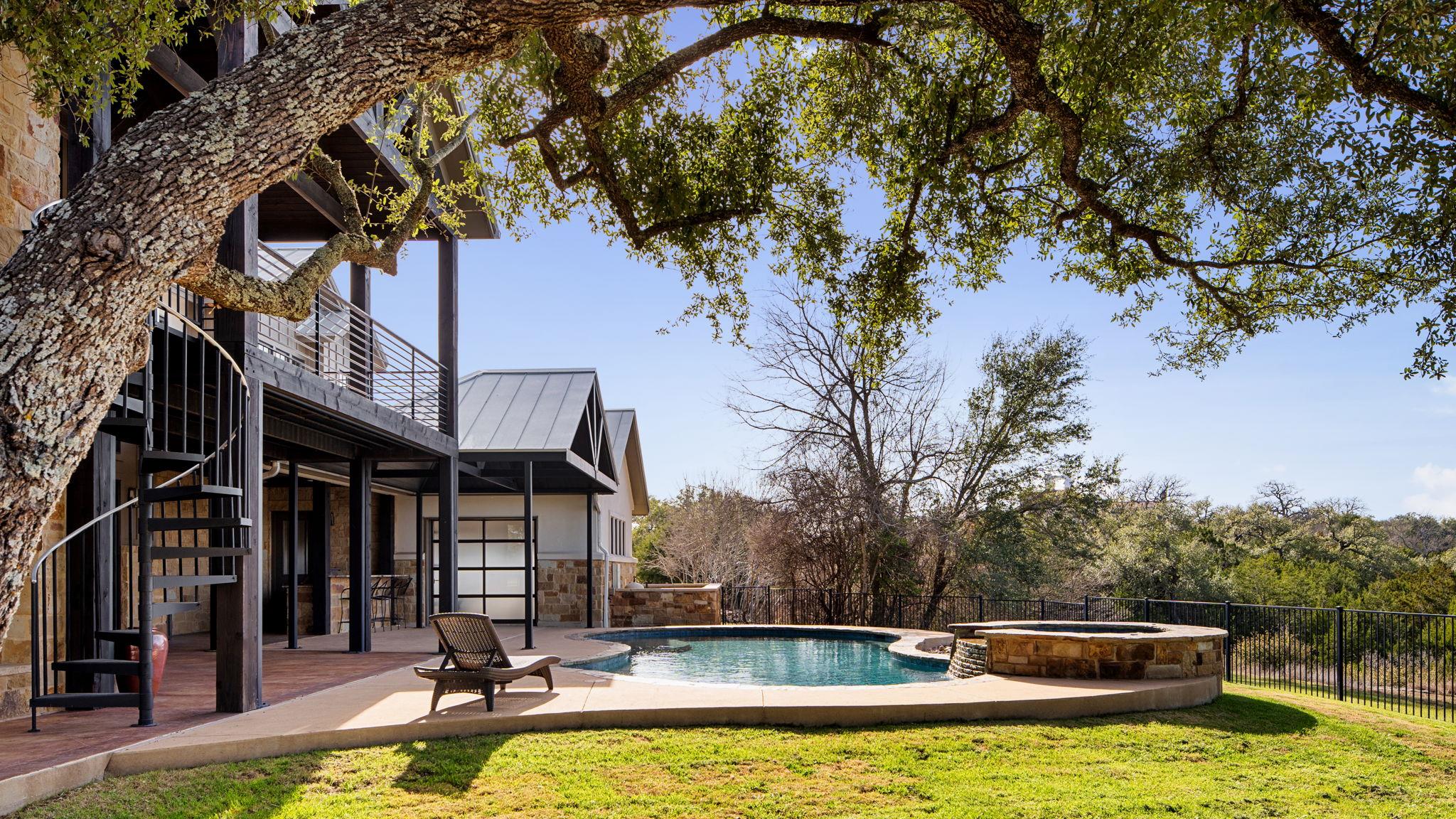 265 Mckellar Road Dripping Springs TX 78620