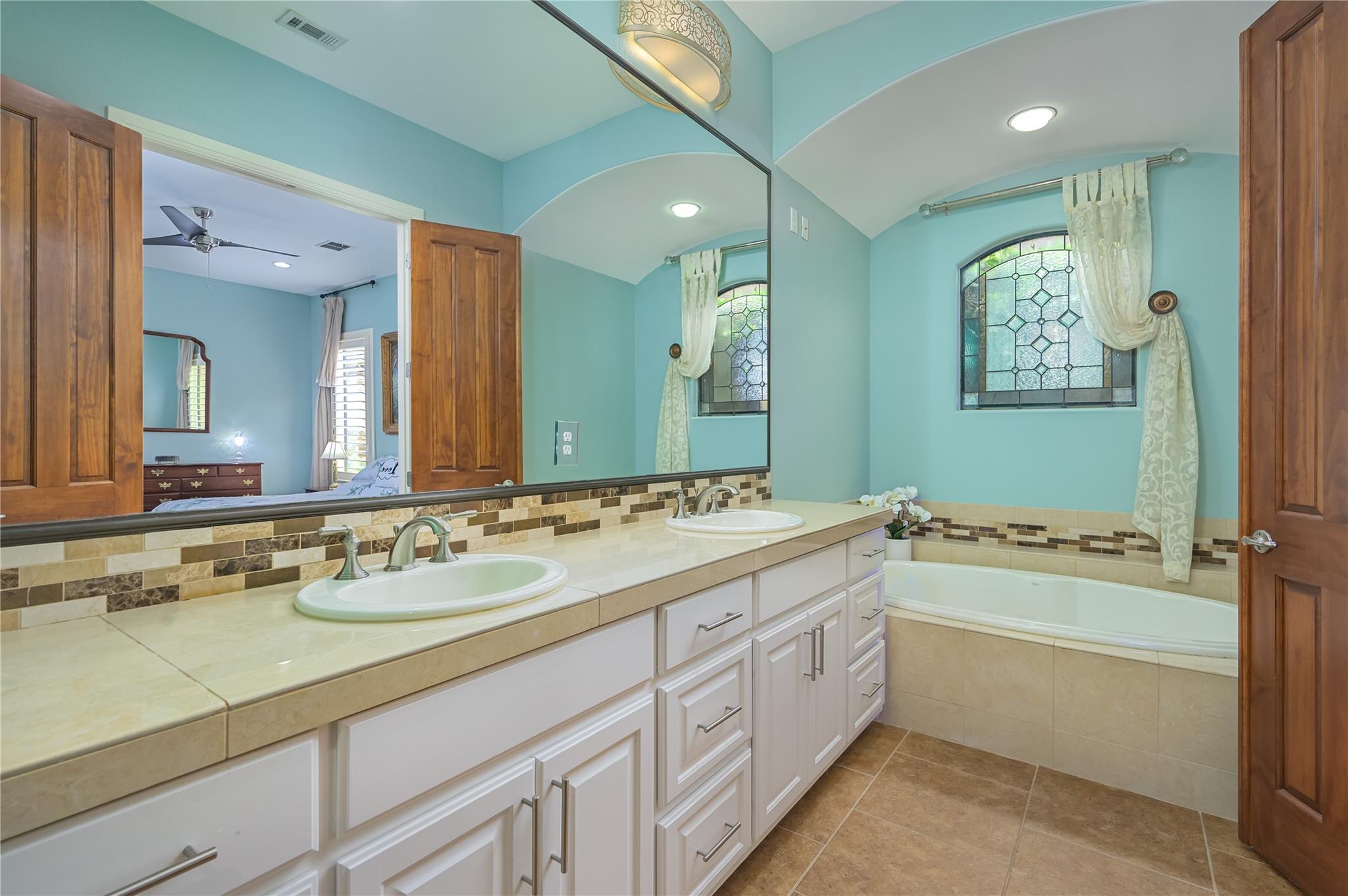 22 Borello Drive Austin TX 78738