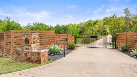 4607 R O Drive Spicewood TX 78669