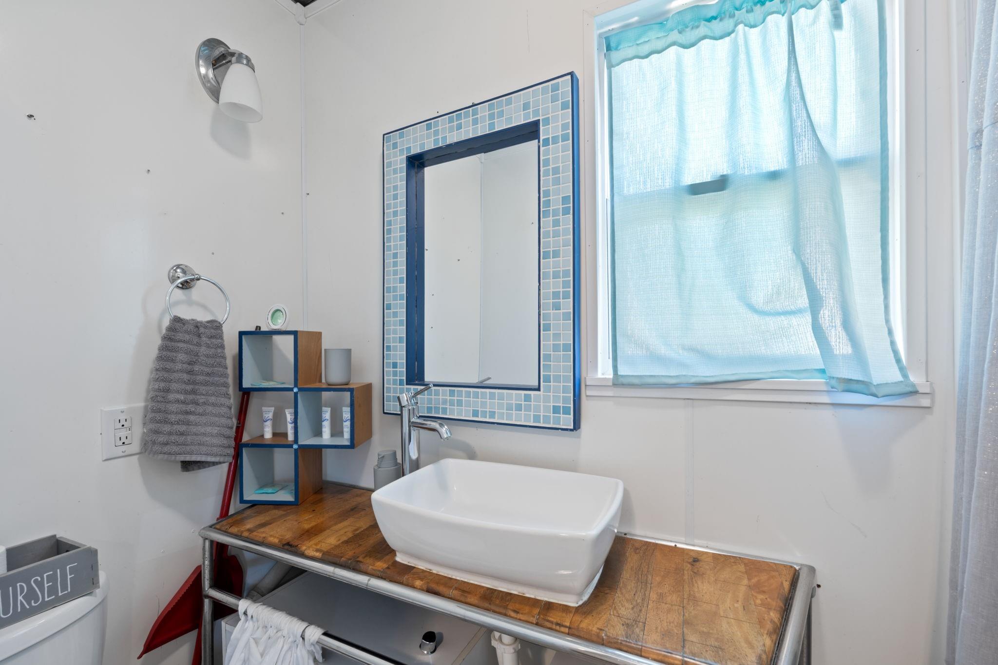 5705 Shirley Drive Marble Falls TX 78654