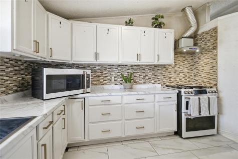 13708 Optimismo Terrace Kyle TX 78640